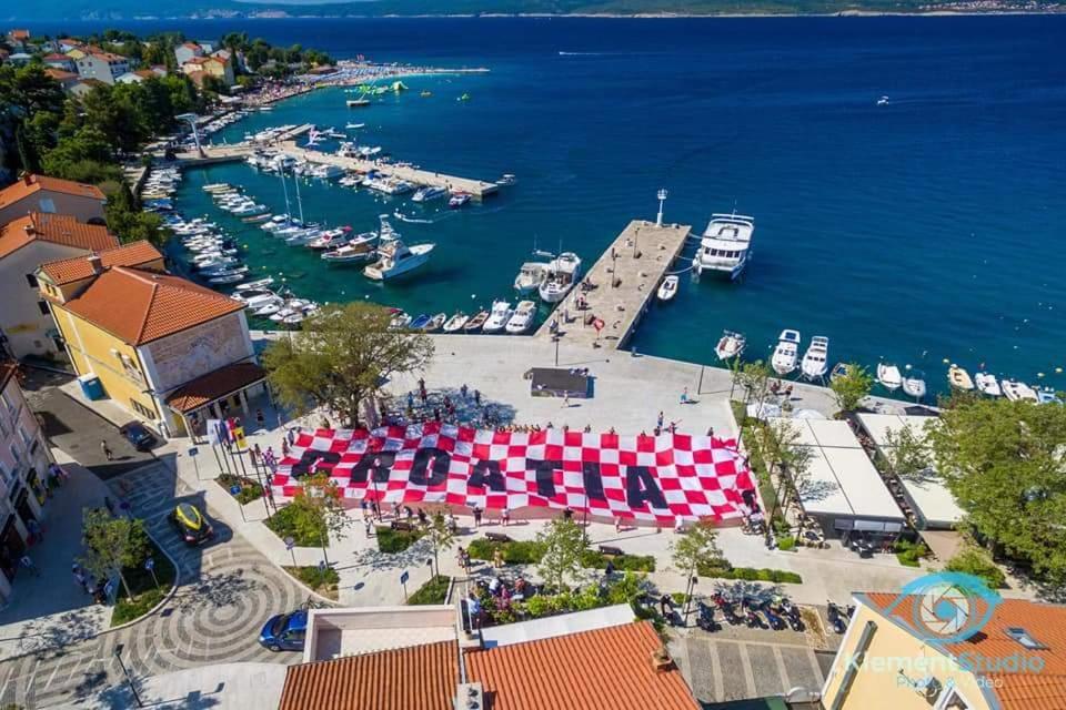 Apartments Adriatic Селце Екстер'єр фото