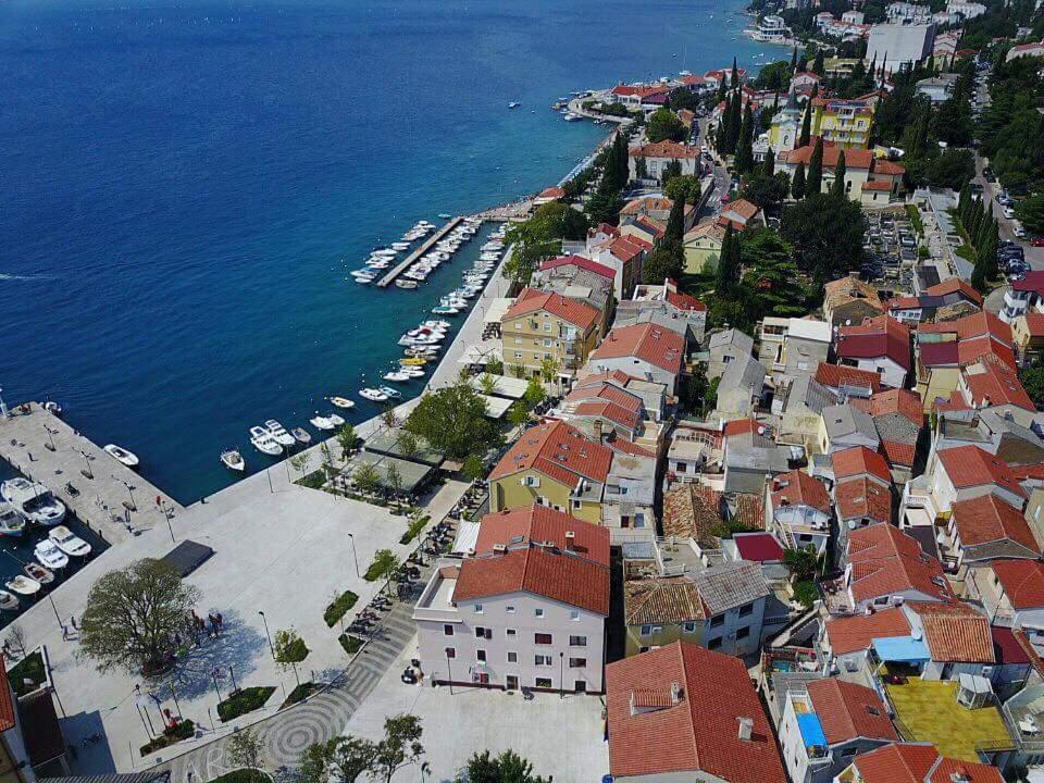 Apartments Adriatic Селце Екстер'єр фото