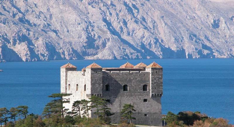 Apartments Adriatic Селце Екстер'єр фото