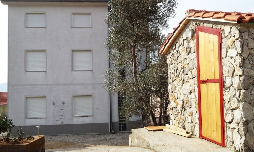Apartments Adriatic Селце Екстер'єр фото