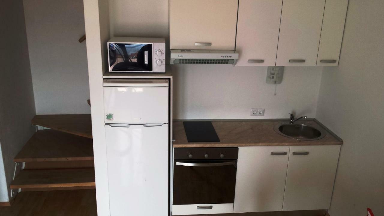 Apartments Adriatic Селце Екстер'єр фото